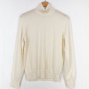 Tilley Stretch Merino Turtleneck Sweater Merino Wool * flaws * Size Medium Cream